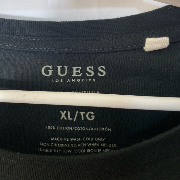 Guess Jeans Company Long Sleeve Size XL - Picture 3 of 4